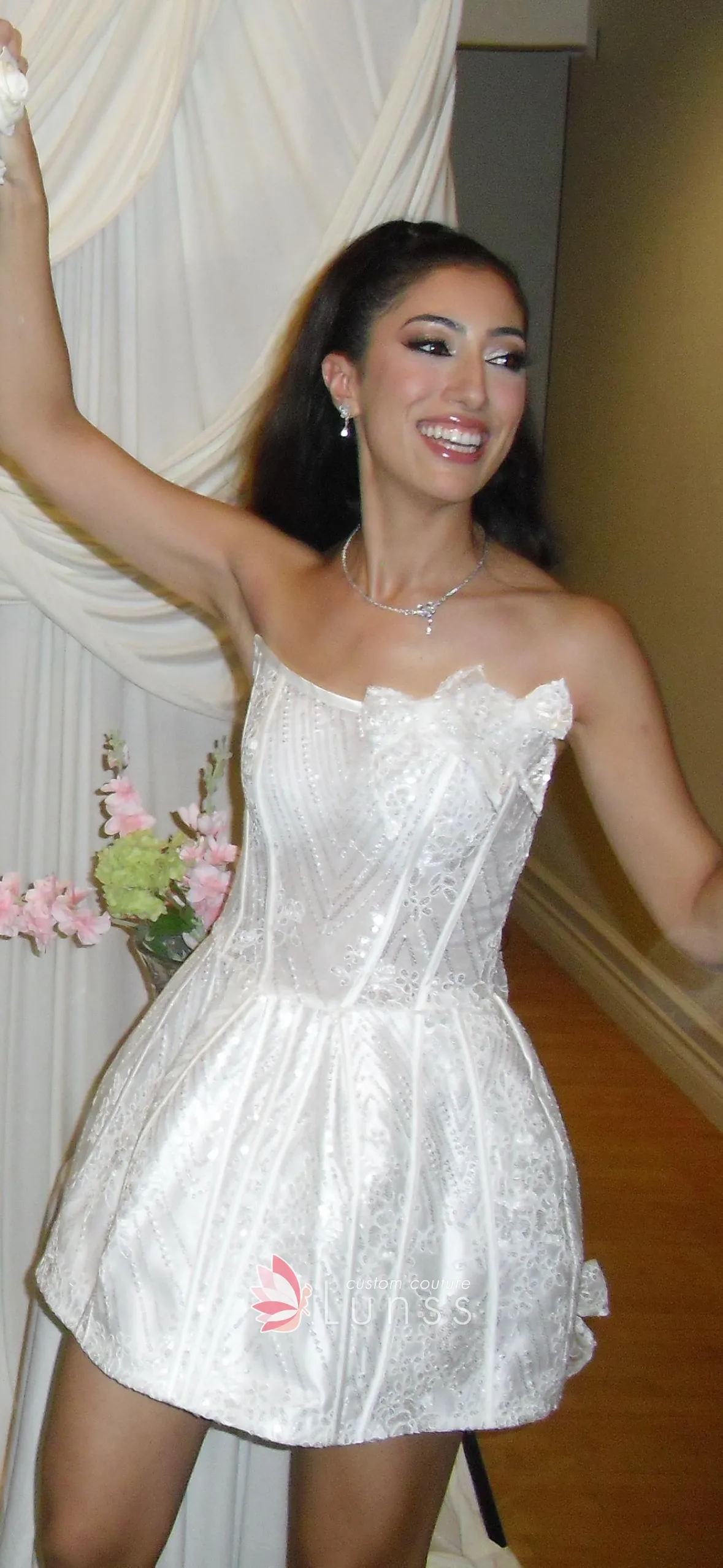 GORGEOUS BRIDAL DRESS GORGEOUS BRIDAL DRESS